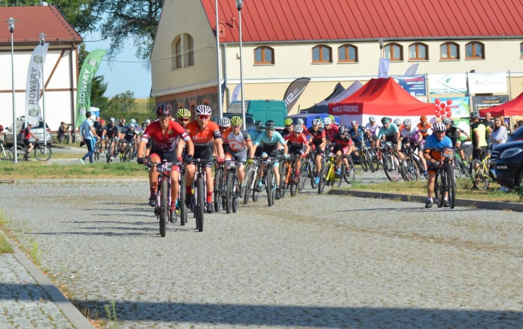 Slubicki Medlook Cycling Team Wygrywa Klasyfikacje Generalna Zachodniej Ligi Mtb 11