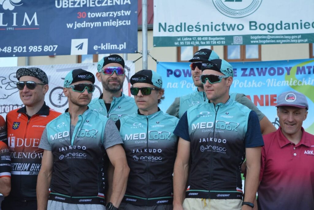 Slubicki Medlook Cycling Team Wygrywa Klasyfikacje Generalna Zachodniej Ligi Mtb 14